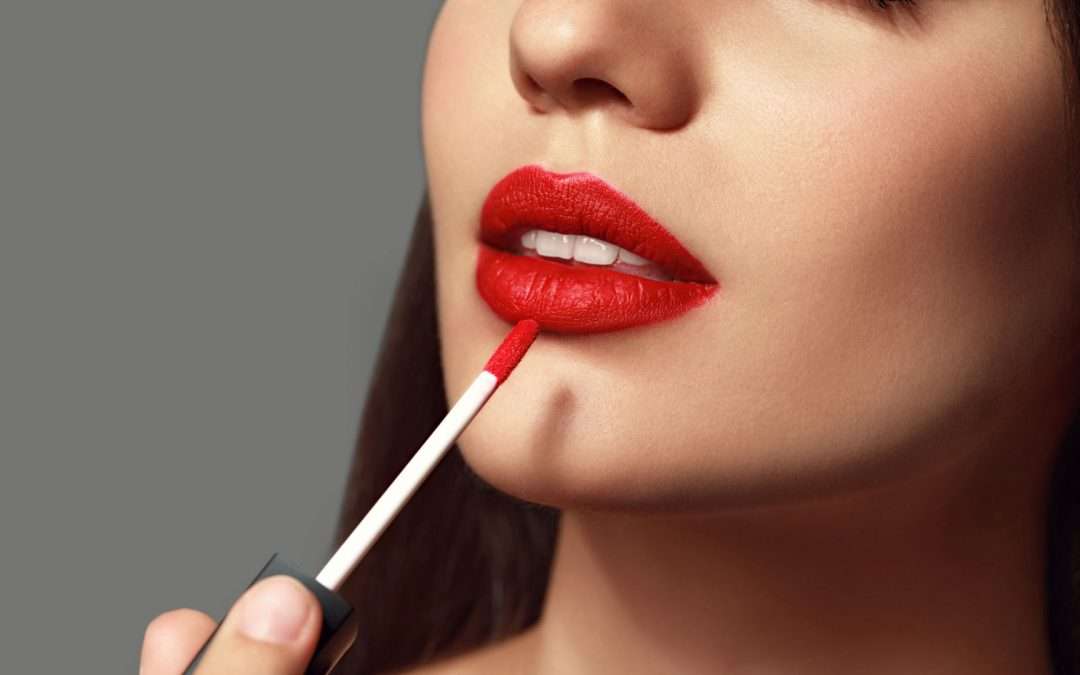 Is There a Smudge Proof Lipstick Available at a Drugstore?