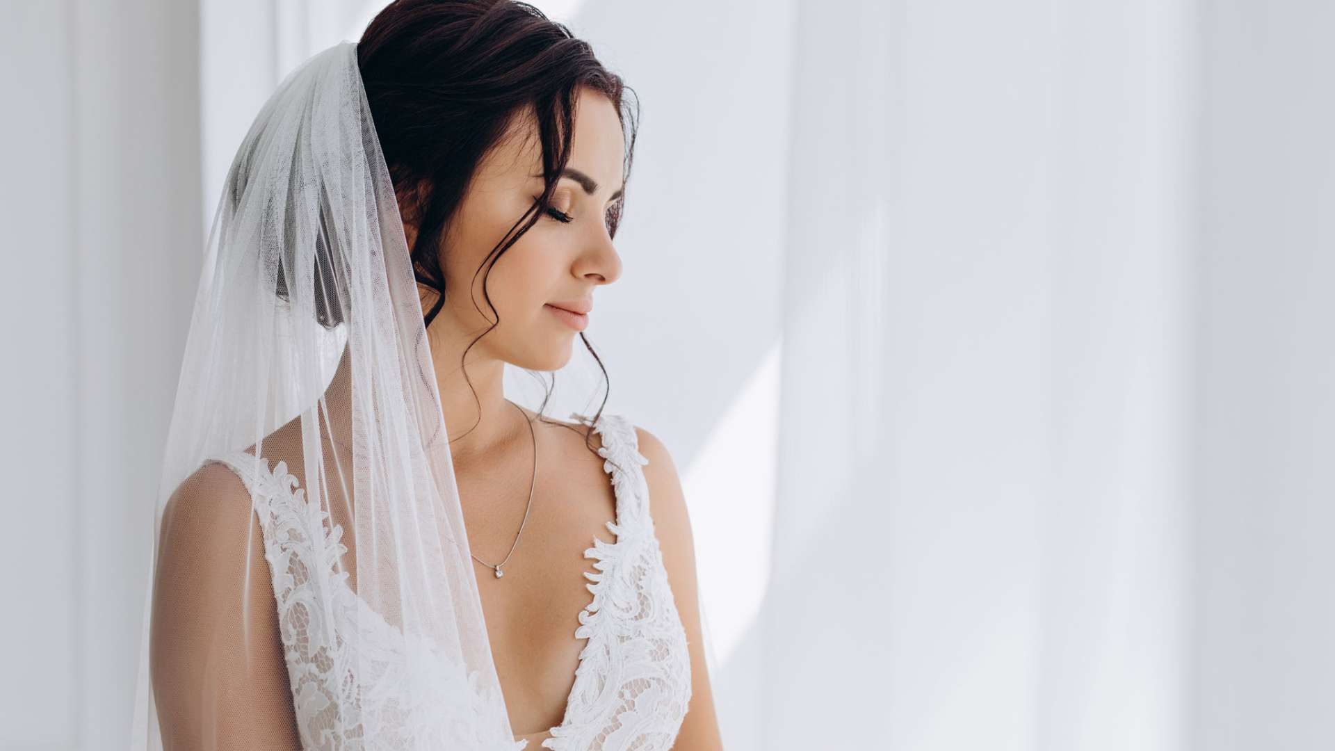Best Sunscreens to wear on your wedding day for your pictures